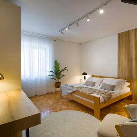 Apartament Marija *
