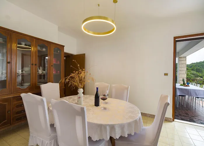 شقة Marija برنا